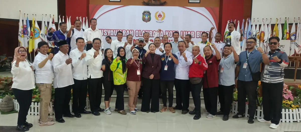 Elim Tyu Samba Sabet Kursi Ketua KONI Kota Blitar Usai Kalahkan Ratih Dwi Indarti