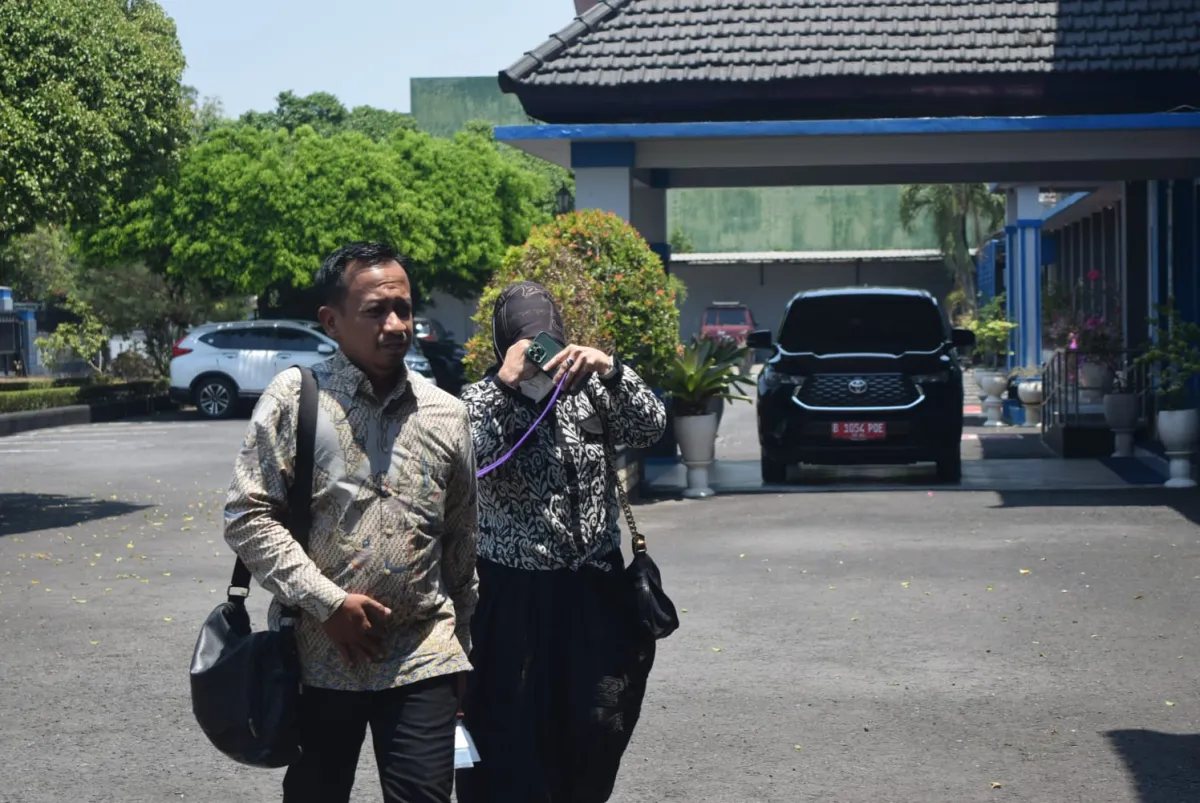 Usut Kasus Pencucian Uang Ex Wali Kota Madiun Maidi, KPK Periksa Pemilik Butik Ulfa Mumtaza hingga Pejabat Dinas