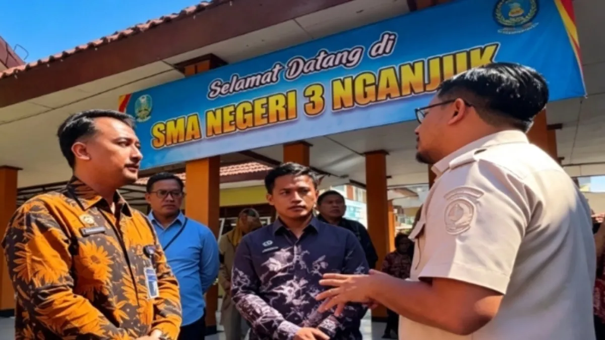 Mak Jleb.! Mas Handy Tegur Keras BGN Pasca Puluhan Siswa SMAN 3 Nganjuk Keracunan Menu MBG