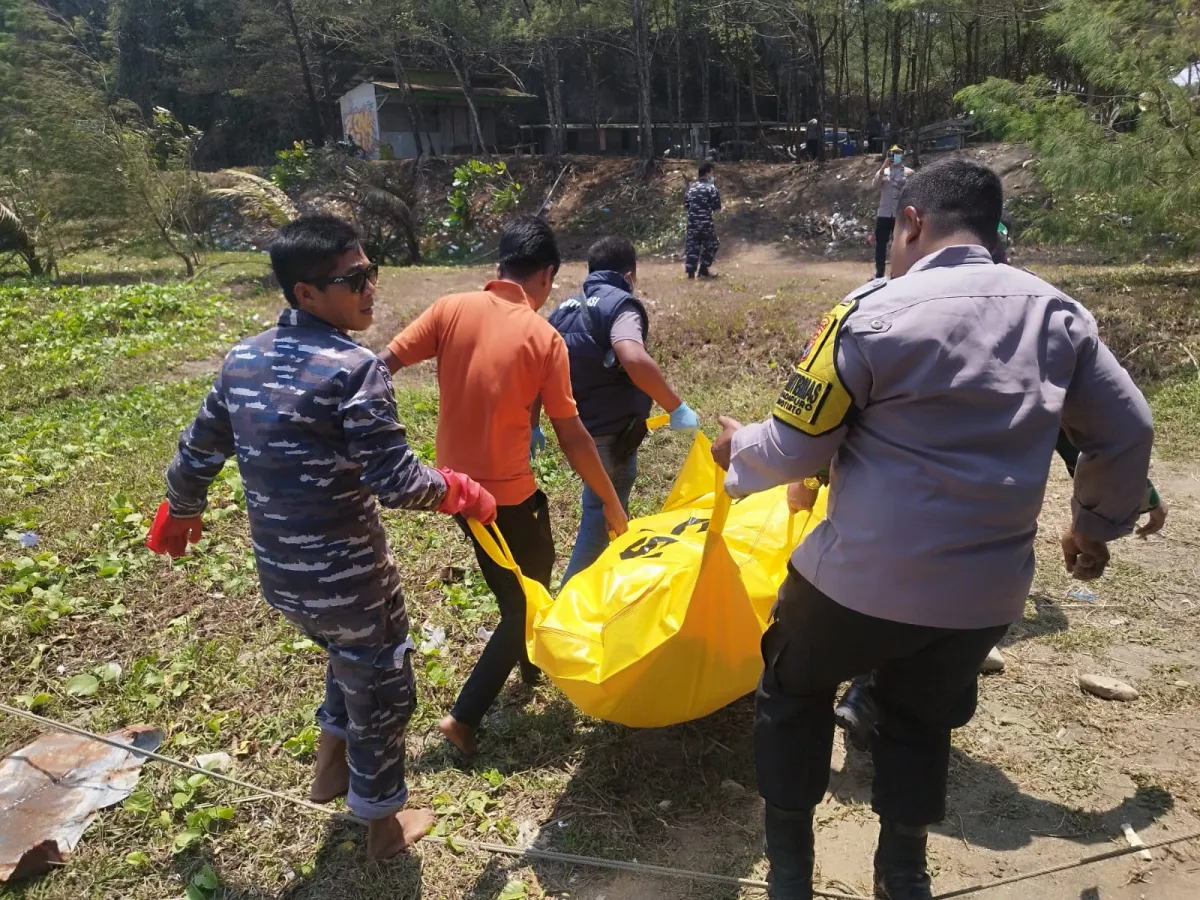 Cari Rumput, Warga Ngadipuro Blitar Malah Temukan Mayat Mengapung di Sungai Serit
