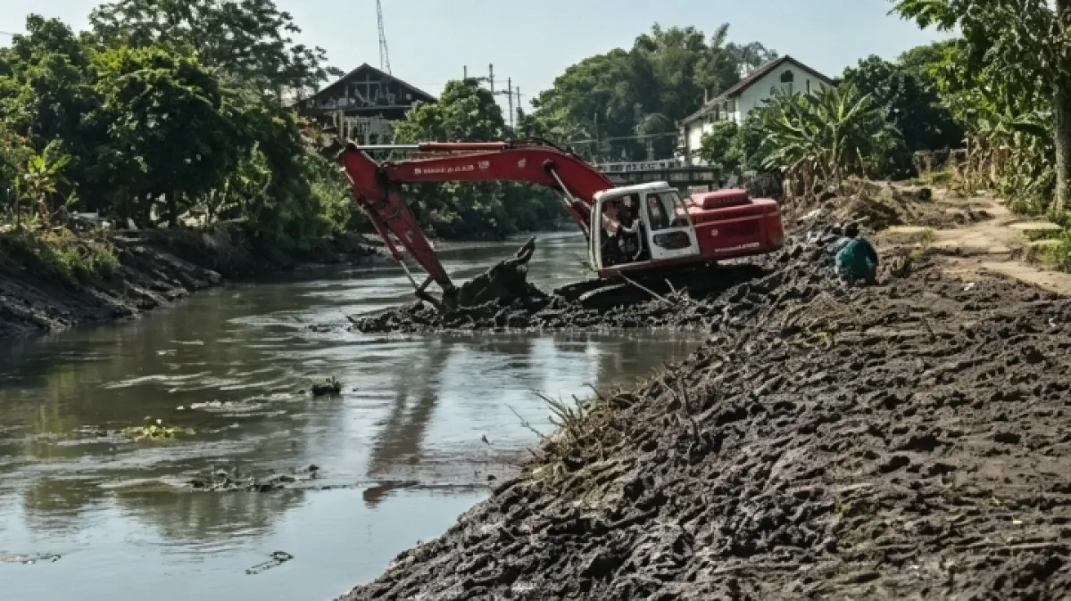 Kini Ajukan Pemanfaatan Sedimen Normalisasi Lebih Cepat, Dinas PUPR Nganjuk Dampingi Kelurahan Kapas Gunakan Sippon
