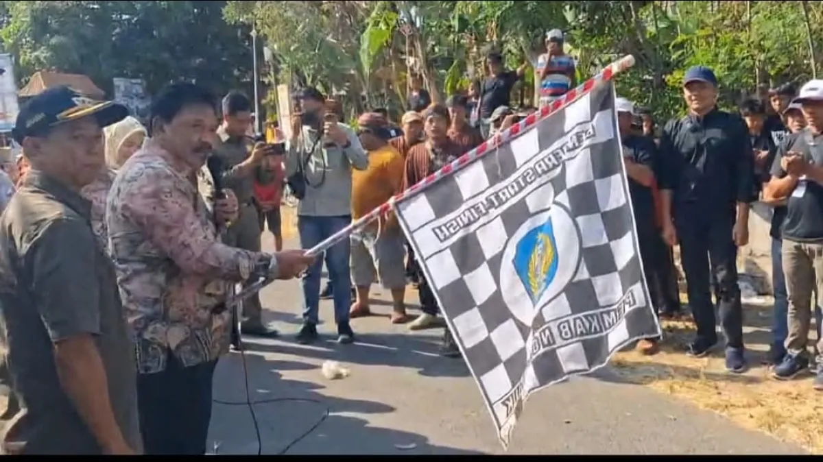 Hadiri Nyadran Katerban, Bupati Marhaen Apresiasi Warga Baron Rawat Tradisi Lewat Reog Gembong Asmoro