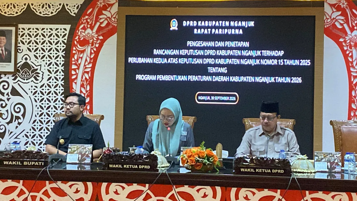 Gelar Paripurna, DPRD Nganjuk Sahkan Perubahan Propemperda 2026 