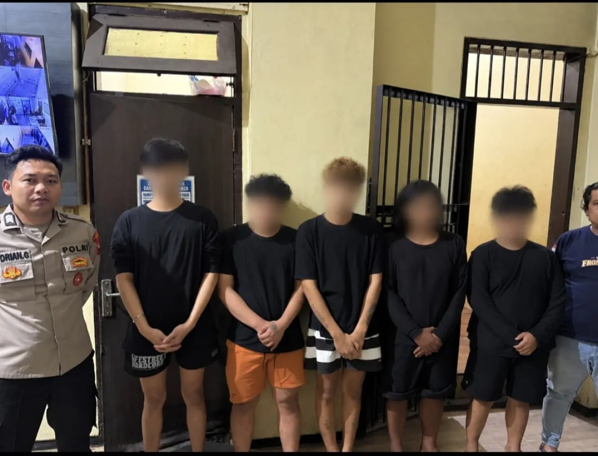 Grebek Dua Jaringan Narkoba Sekaligus, Polres Nganjuk Ringkus 6 Pelaku dan Sita Sabu Hingga Ribuan Pil LL