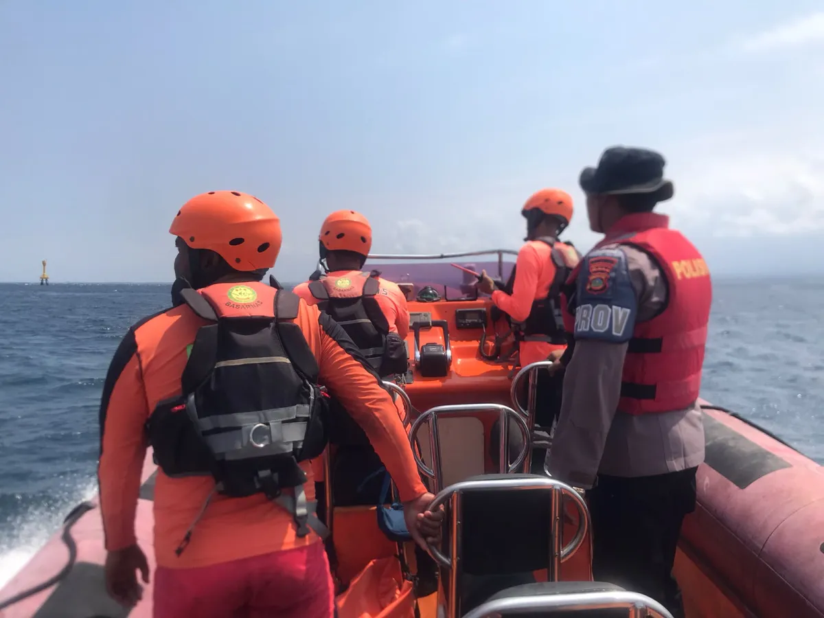 Sampan 'RAHAYU' Hancur Dihantam Kayu, 2 Nelayan Selamat, 1 Hilang Disapu Ombak,Tim SAR Sisir Perairan Pulukan 