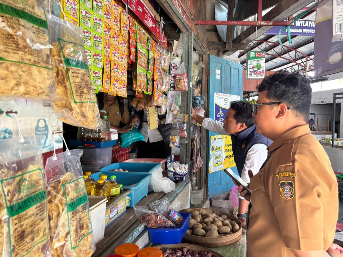 Penggilingan Padi Sempat Libur, Tim Gabungan Blitar Pastikan Harga Beras Tetap Stabil