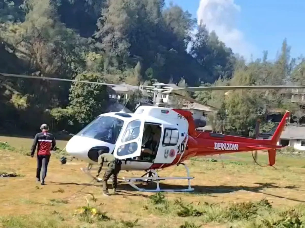 Api Kembali Mengamuk di Bromo, BPBD Jatim Gempur Karhutla Via Water Bombing
