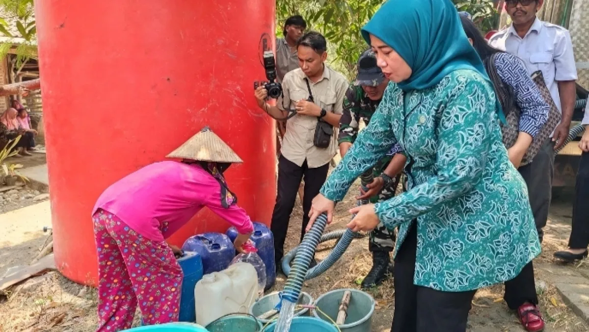 Peringati Hari Kontrasepsi Sedunia, Pemkab Nganjuk Gelar "Jebol Kencana" hingga Salurkan Air Bersih di Desa Pule