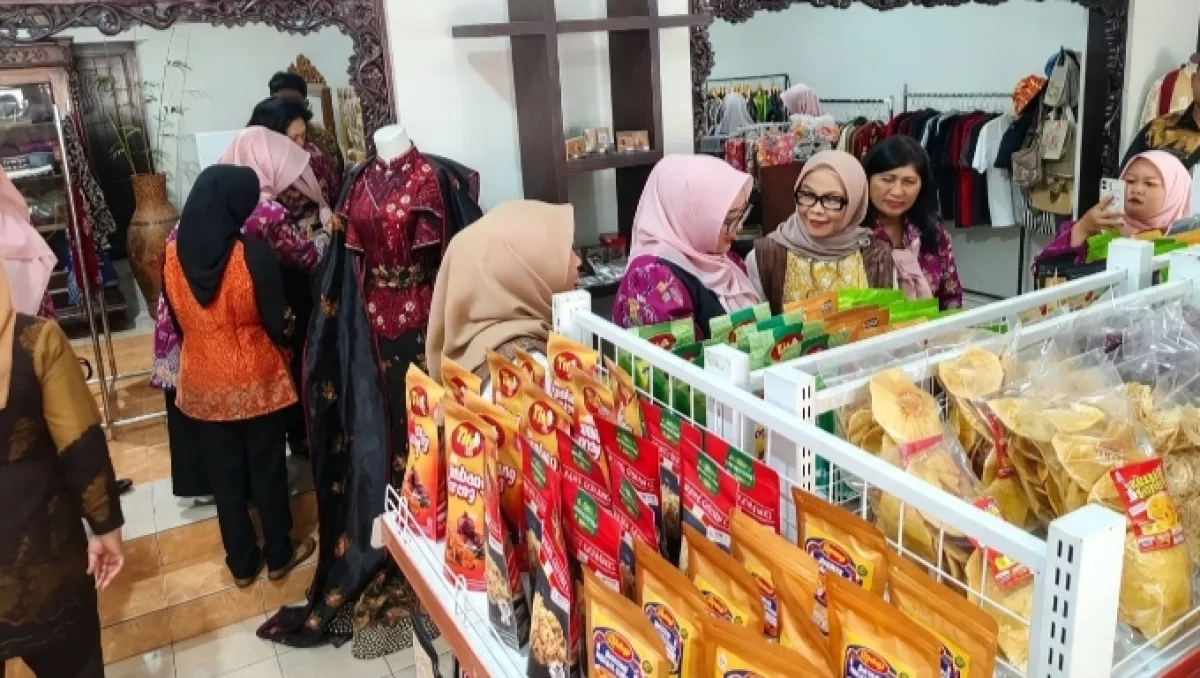 Inspirasi Pemberdayaan Perempuan, GOW Nganjuk dan Gresik Jajaki Sinergi Pengembangan UMKM