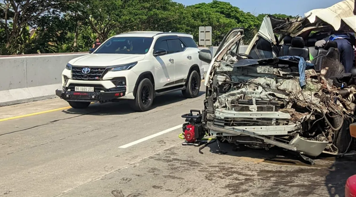 Innalillahi, Minibus Rombongan Suporter PSS Sleman Kecelakaan Maut di Tol Ngawi-Kertosono, 4 Meninggal Dunia
