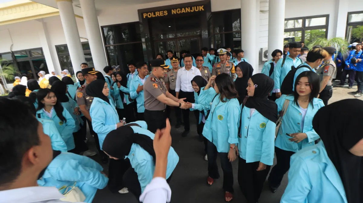 Gelorakan Semangat Sumpah Pemuda, Ratusan Mahasiswa Nganjuk Bertolak ke Polda Jatim