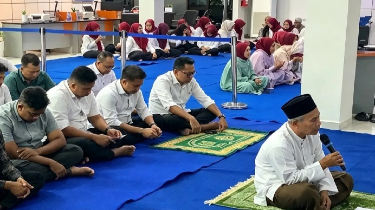 Perkuat Work-Life Balance, BRI Branch Office Trenggalek Gelar Pengajian untuk Genjot Kualitas Layanan