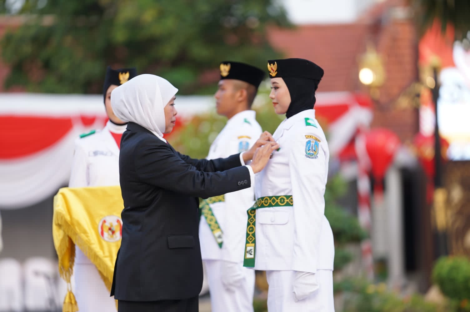 Gubernur Khofifah Kukuhkan Paskibraka 2023