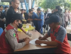 Operasi Tes Urine di Terminal Bus Anjuk Ladang, Polres Nganjuk Upaya Cegah Narkoba