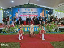 Purnawiyata SMP N 2 Tanjunganom Suguhkan Tari Daerah