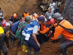 Tim SAR gabungan temukan satu korban tertimbun longsor Penambang Pasir di Lumajang