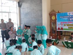Polres Nganjuk Lakukan Sosialisasi dan Edukasi Tertib Berlalu Lintas di SD Aisiyah 1 Nganjuk 