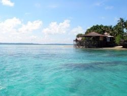 Jelajahi Pesona Kepulauan Derawan Surga Tersembunyi di Kalimantan Timur