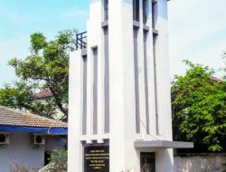 Menelusuri Jejak Sejarah di Monumen Van Der Wijck Lamongan