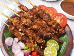 Sensasi Legendaris Sate Ayam Pak Kaderi Kuliner di Kranjen Bangunsari Ponorogo