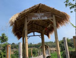 Dad i House of River Side Surga Tersembunyi di Kaki Gunung Wilis