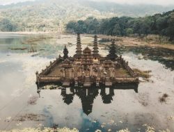 Rekomendasi Liburan ke Bali Menjelajahi Keindahan Alam yang Menakjubkan di Danau Tamblingan