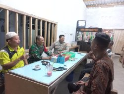 Antisipasi dan pastikan Wilayahnya Aman, Babinsa Komsos Dengan Wargannya untuk dengarkan Curhatan