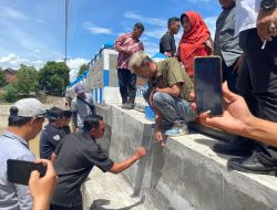 DPRD Sidak Jembatan Mungkung Koreksi Diduga Pondasi Tidak Dalam