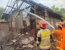 Rumah Warga Losari Gondang Dilalap Api Gara-gara Obat Nyamuk, Begini Kronologinya