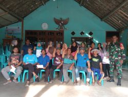 Dampingi Petugas Puskesmas Rejoso,Babinsa Koramil 0810/15 Rejoso Laksanakan Pendampingan Kegiatan Pemberantasan Sarang Nyamuk (PSN)