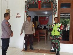 Anggota Koramil 0810/19 Jatikalen Melaksanakan Pengamanan Perayaan Natal Di Wilayah Kec. Jatikalen