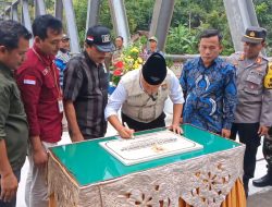 Peresmian Jembatan Dung Bencah di Desa Kweden, Kecamatan Ngetos, Kabupaten Nganjuk