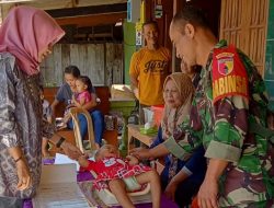 Wujudkan Balita Sehat, Babinsa Koramil 0810/15 Rejoso Dampingi Pelaksanaan Posyandu Di Desa Binaan