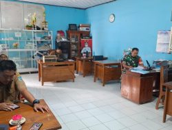 Perbaharui Data Wilayah, Babinsa Sertu Didik Melaksanakan Puldata Ter di Kantor Desa