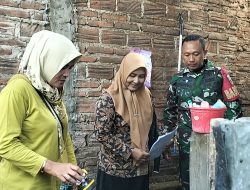 Babinsa Koramil 0810/03 Loceret Dampingi PSN Di Desa Godean Edukasi Warga Cegah DBD