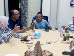 Jalan Sehat Rangkaian HPN PWI Jatim Hadiah Utama Gratis Umrah!