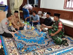 Babinsa Koramil 0810/05 Sawahan Komsos dengan Tokoh Agama Di Desa Binaan