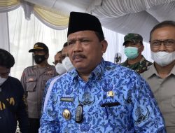 Bupati bersama Kades Sekabupaten Nganjuk Siap Labrak Bulog Terkait Buruknya Penyerapan Gabah Petani