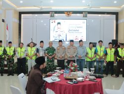 Polres Nganjuk, PWI, dan Organda Gelar Silaturahmi Kamtibmas, Bagikan Rompi Keselamatan untuk Mudik Aman