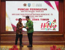Wamen Viva Yoga Raih Penghargaan dari PWI Jawa Timur, Janji Tingkatkan Kinerja