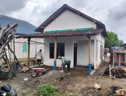 Proses Finising Bedah Rumah Tidak Layak Huni (RTLH) TMMD 124 Kodim Nganjuk Milik