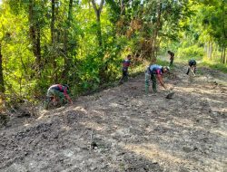 Satgas TMMD Kodim 0810/Nganjuk Mulai Meratakan Jalan Menuju Pengecoran