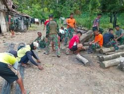 Anggota Satgas TMMD 124 Dan Masyarakat Bergotong Royong Rakit Besi Cor