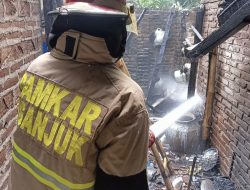 Lupa Matikan Kompor Saat Masak Air, Dapur Rumah Warga Berbek Hangus Terbakar