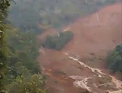 Longsor di Kepel Ngetos Semaki Meluas, Sungai Sempat Tersumbat