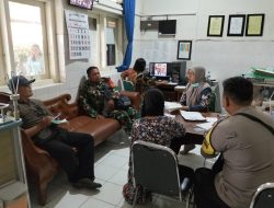 Babinsa Koramil 0810/18 Ngetos Kawal ODGJ Dirujuk ke Rumah Sakit Umum Daerah Kabupaten Nganjuk