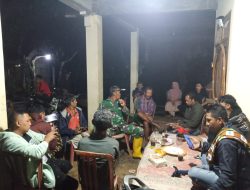 Babinsa dan warga siaga 24 jam Pasca Terjadi Longsor di Ngetos Nganjuk 