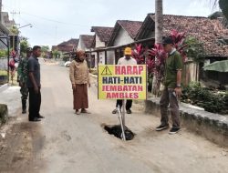 Jembatan Ngluyu Ambrol Akses Warga Terputus, Distribusi Terhambat