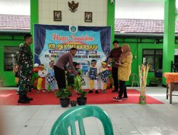 Babinsa Kel. Kauman Koramil 0810/01 memberikan motifasi dan semangat kepada anak anak TK dan PAUD kel.Kauman