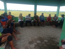 Dukung Ketahanan Pangan, Babinsa Ngumpul Koramil 0810/02 Bagor Bersama PPL Gelar Komunikasi Sosial (Komsos) dengan Kelompok Tani